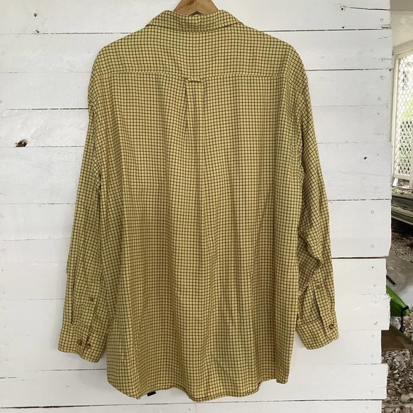 Men’s Orvis Button Down Shirt XL - Picture 2 of 3